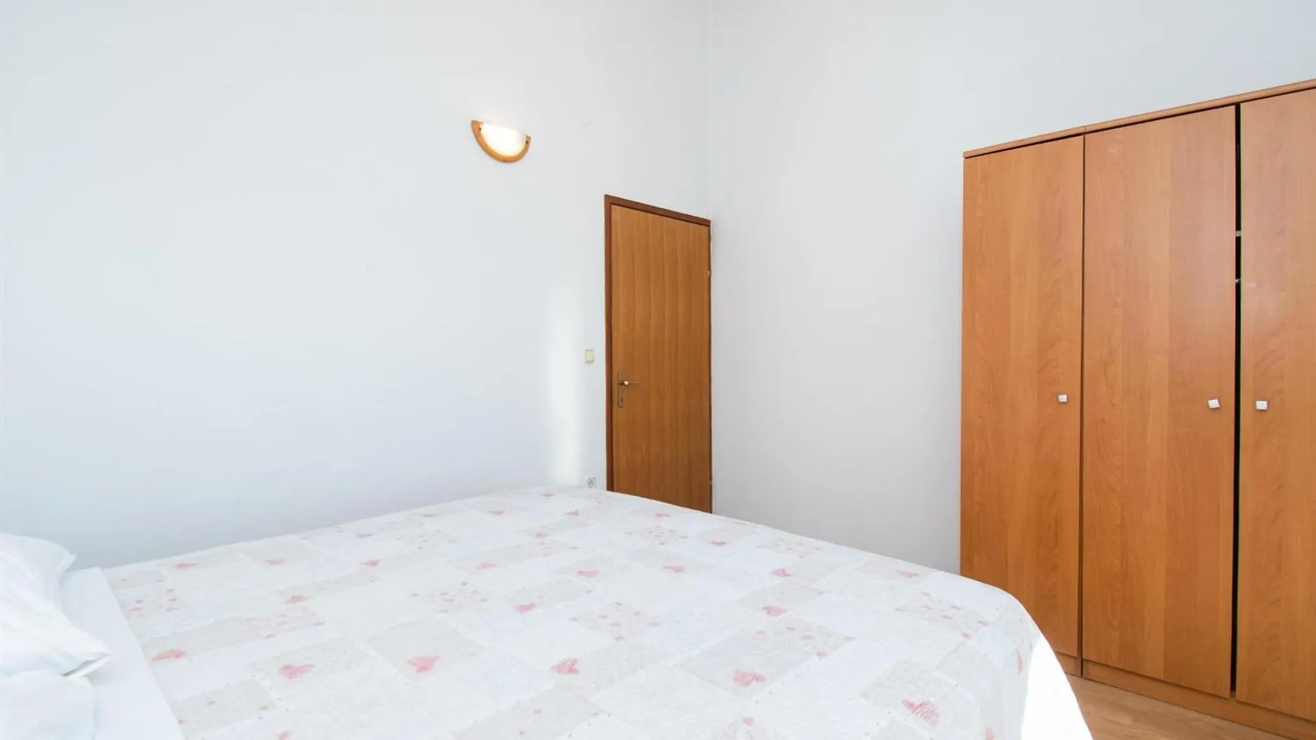 Apartments Ivan Nin Croatia